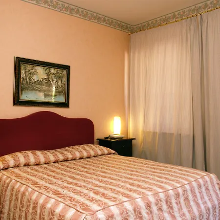 ホテル Ristorante Il Sillabario